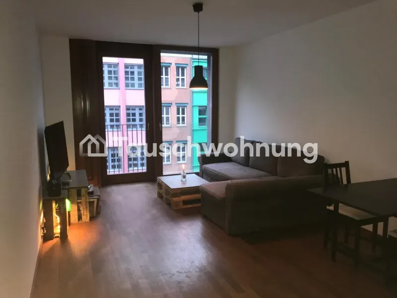 Tauschwohnung: Wunderschöne 2-Zimmer-Wohnung mit großem Balkon — photo 1